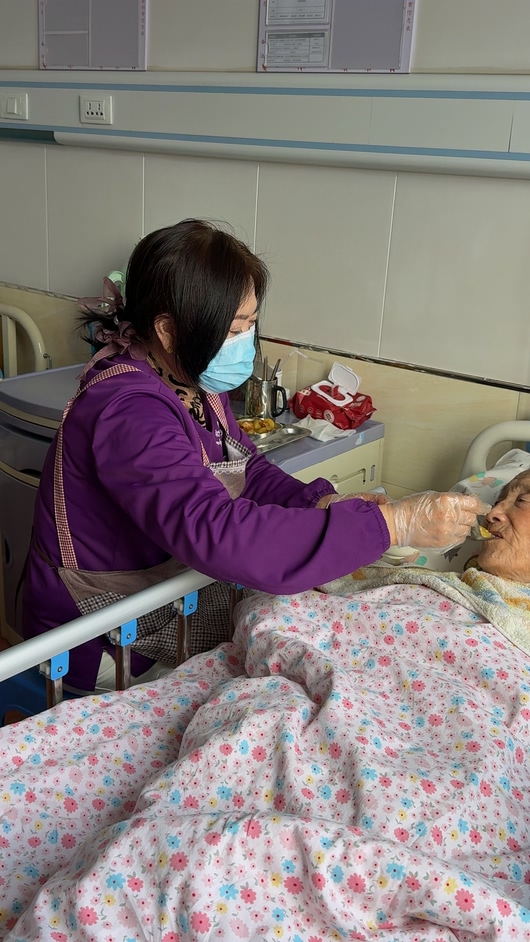 失能老人护理